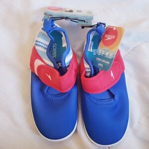 Speedo Kids Water Shoes Size 9/10